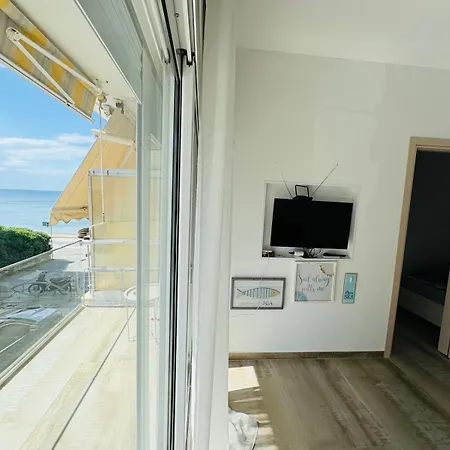 Apollo Peraia (Thessaloniki)