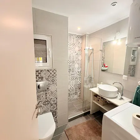 Apollo Appartement Peraía